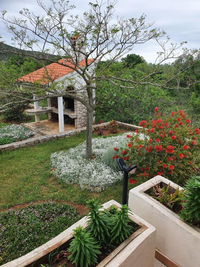 Holiday House "Lea" Lukoran ภายนอก รูปภาพ